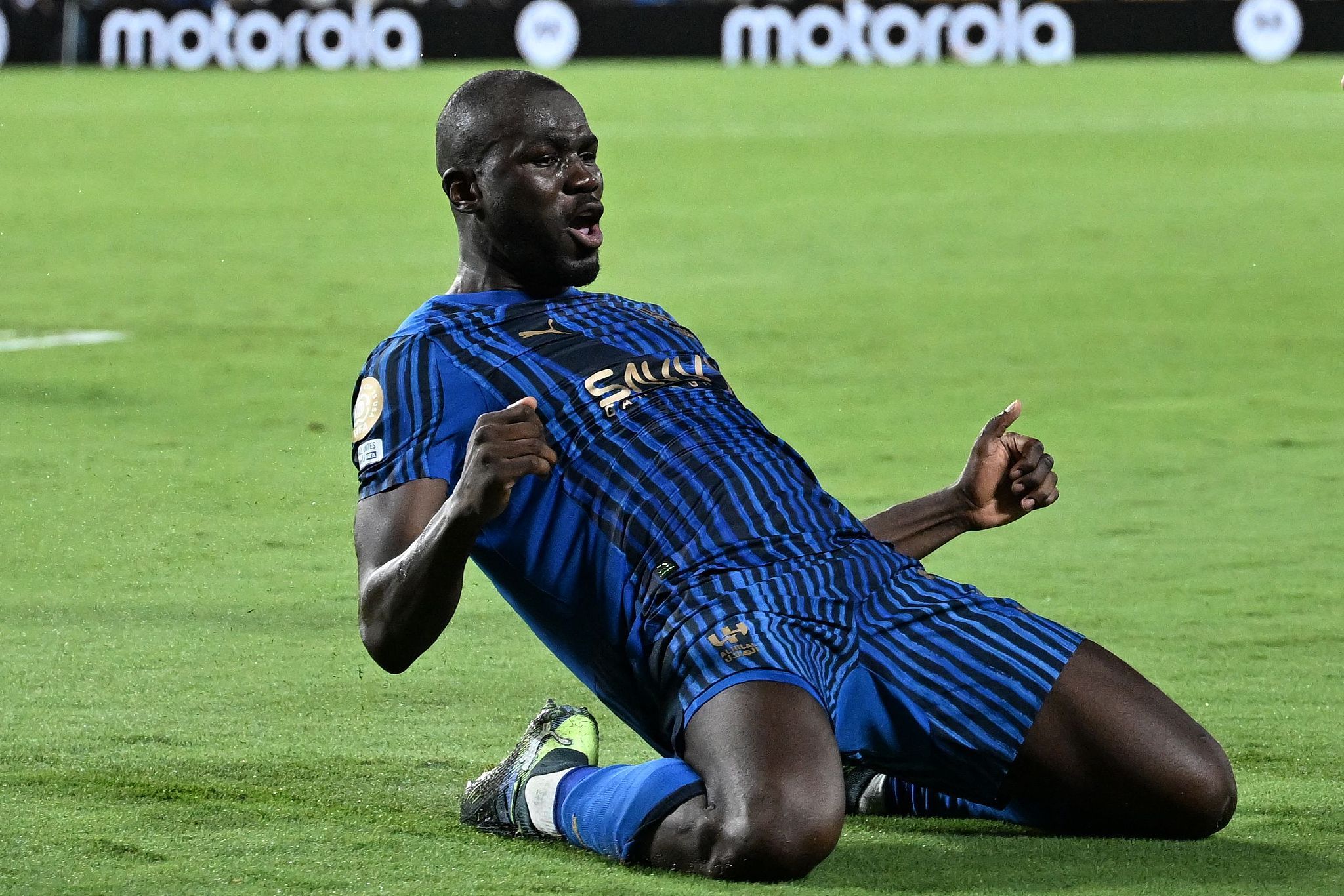 曼城迎德甲关键赛，赛后单刀错失，更衣室稳定，纪律约束更严格的简单介绍